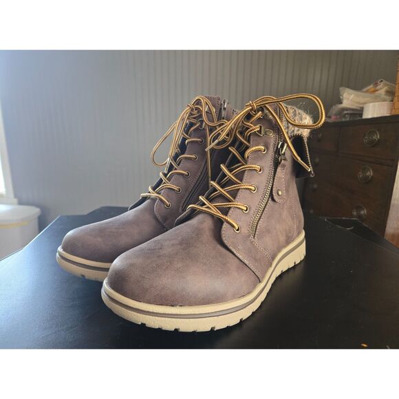 CLIFFS BY WHITE MOUNTAIN Women’s Size 9.5 WIDE Hearty Hiking Winter Boots Stone - Picture 1 of 10